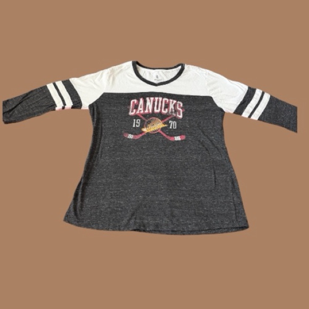 Vancouver Canucks Long Sleeve Shirt - Black and White - Women’s